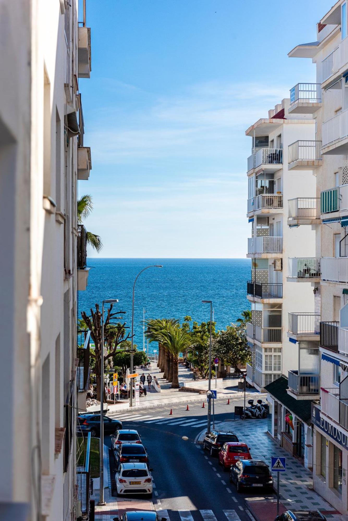Edificio Sirena Appartement Nerja Buitenkant foto